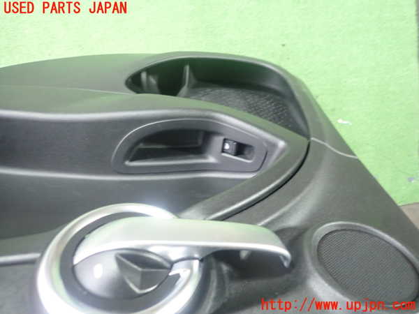 1UPJ-9231721294]フィアット・500X(33414)右後ドア内張り 中古_2