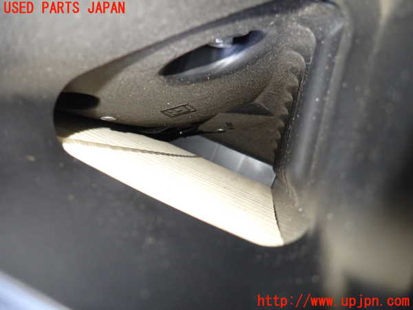 1UPJ-9231732560]レクサス・LS600hL(UVF46)エアクリーナーボックス 中古_3