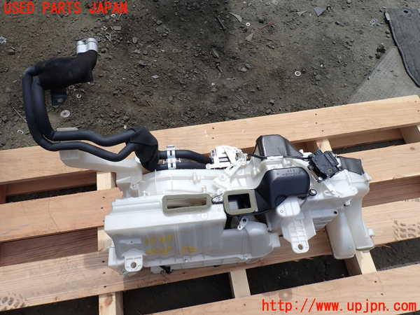 1UPJ-9231736082]レクサス・LS600hL(UVF46)エバポレーター2 (リヤ) 中古_2