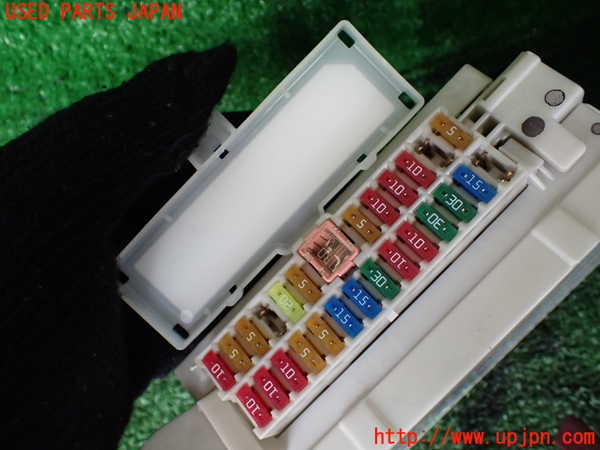 1UPJ-9231736743]レクサス・LS600hL(UVF46)ヒューズボックス3 中古_4