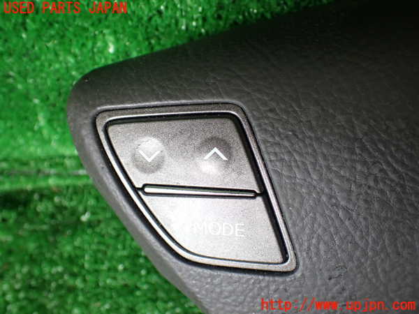 1UPJ-9231737865]レクサス・LS600hL(UVF46)運転席側エアバッグカバー 中古_3