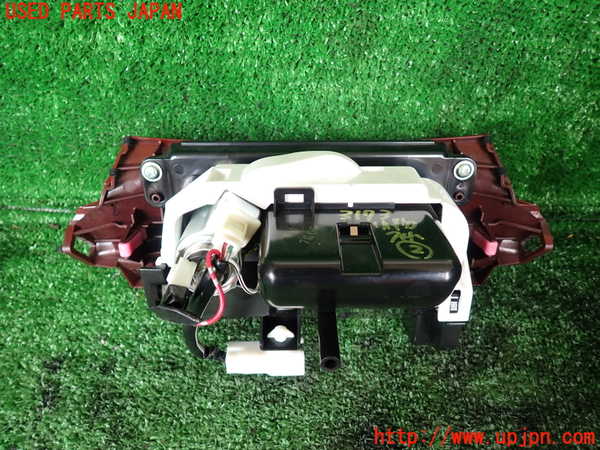 1UPJ-9231737842]レクサス・LS600hL(UVF46)小物入れ2 中古_3