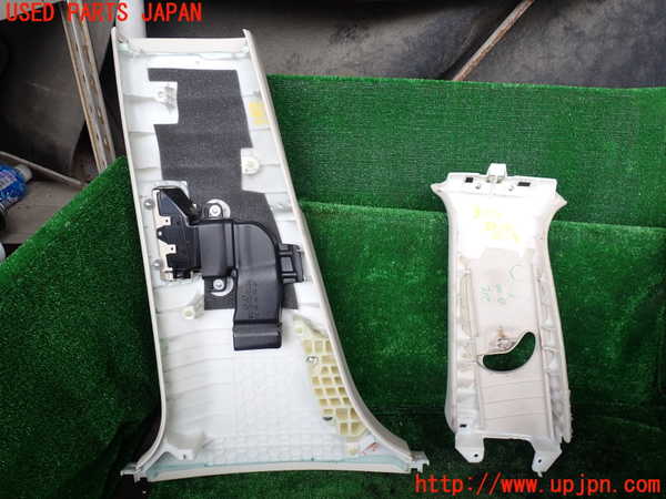 1UPJ-9231737665]レクサス・LS600hL(UVF46)右センターピラートリム 中古_2