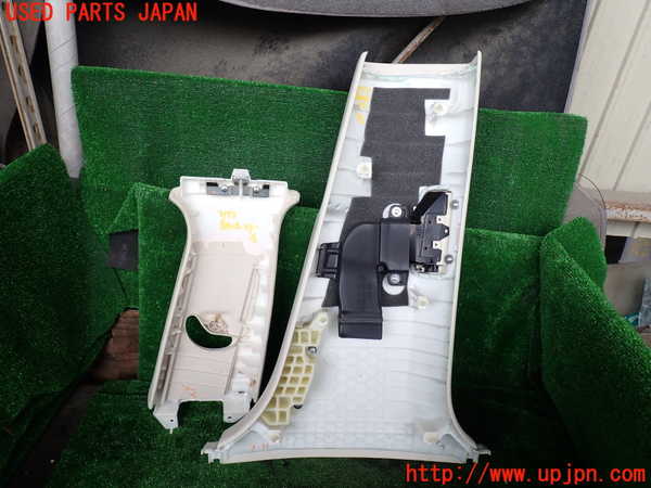 1UPJ-9231737670]レクサス・LS600hL(UVF46)左センターピラートリム 中古_3