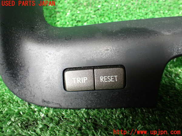 1UPJ-9231737510]レクサス・LS600hL(UVF46)メーターフード 中古_3