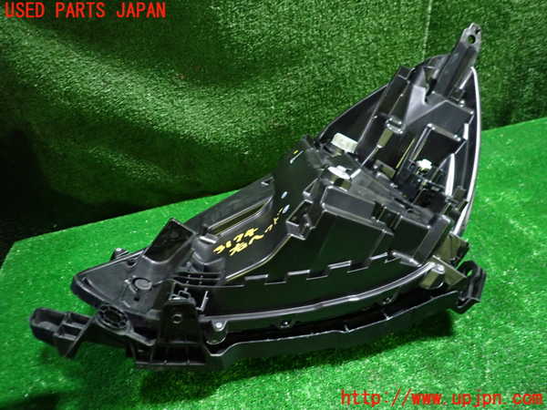 1UPJ-9231741130]フィット(Fit) ハイブリッド(e：HEV)(GR6)右ヘッドライト LED 中古_4