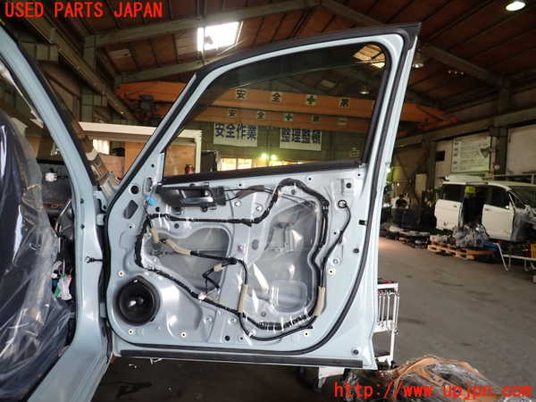 1UPJ-9231741230]フィット(Fit) ハイブリッド(e：HEV)(GR6)右前ドア 中古 AGC M2H4 43R-00034_4