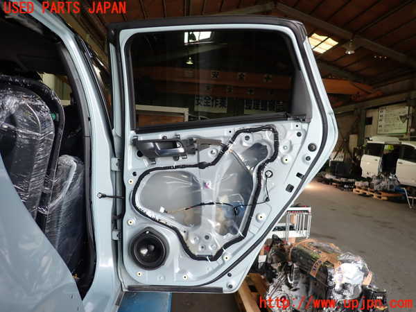1UPJ-9231741290]フィット(Fit) ハイブリッド(e：HEV)(GR6)右後ドア 中古 AGC M2L3 43R-00150_4