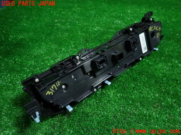 1UPJ-9231746066]フィット(Fit) ハイブリッド(e：HEV)(GR6)エアコンスイッチ1 中古_3