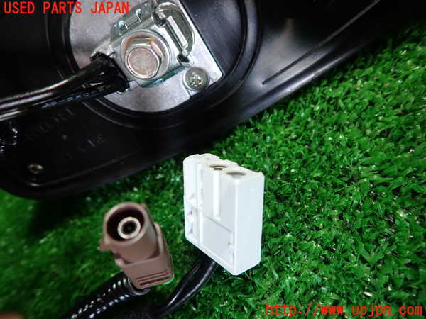 1UPJ-9231746550]フィット(Fit) ハイブリッド(e：HEV)(GR6)アンテナ 中古_4