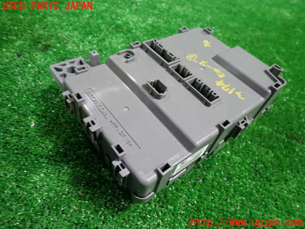 1UPJ-9231746741]フィット(Fit) ハイブリッド(e：HEV)(GR6)ヒューズボックス1(室内) 中古_2