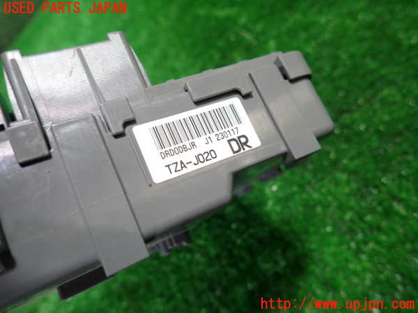 1UPJ-9231746741]フィット(Fit) ハイブリッド(e：HEV)(GR6)ヒューズボックス1(室内) 中古_4
