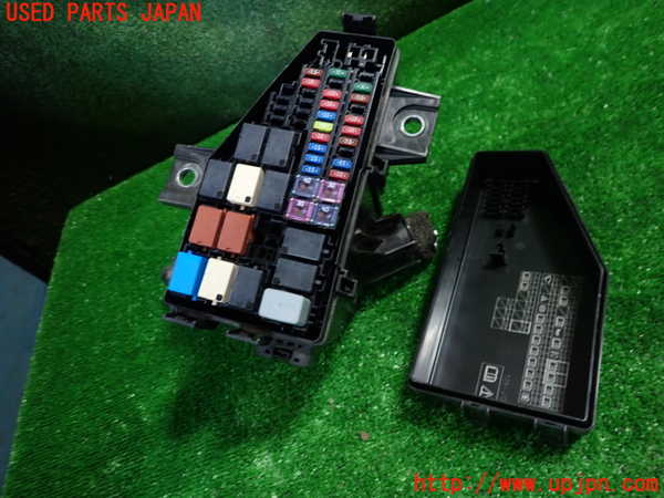 1UPJ-9231746742]フィット(Fit) ハイブリッド(e：HEV)(GR6)ヒューズボックス2(エンジンルーム内) 中古_3