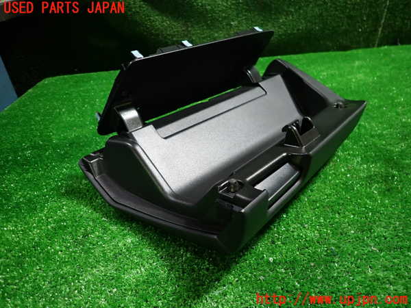 1UPJ-9231747517]フィット(Fit) ハイブリッド(e：HEV)(GR6)グローブボックス2 中古_2