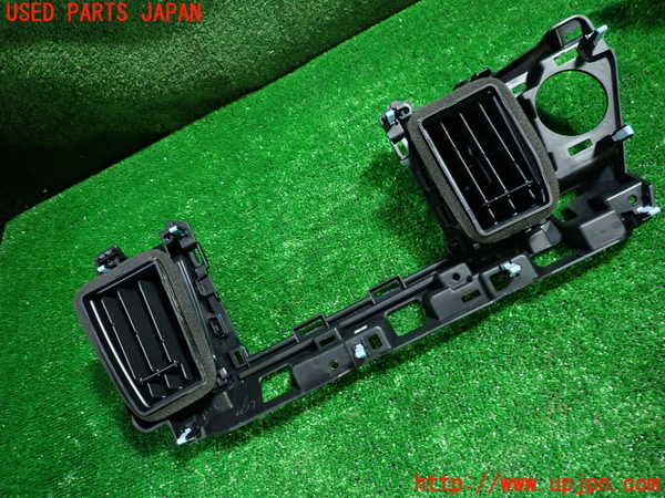 1UPJ-9231747528]フィット(Fit) ハイブリッド(e：HEV)(GR6)エアコン吹き出し口3 中古_4