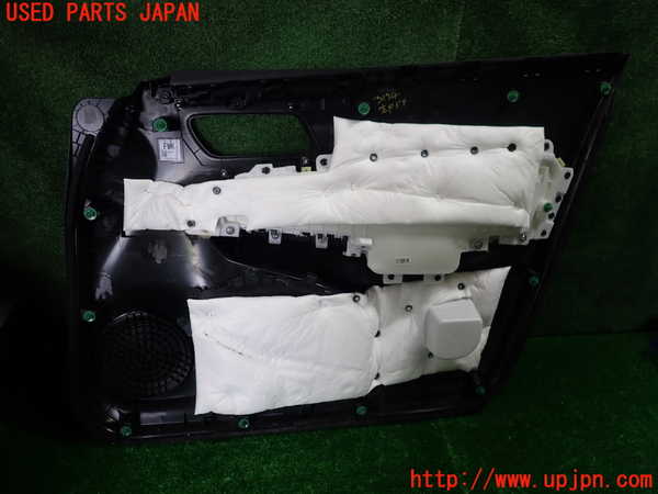 1UPJ-9231741264]フィット(Fit) ハイブリッド(e：HEV)(GR6)左前ドア内張り 中古_4