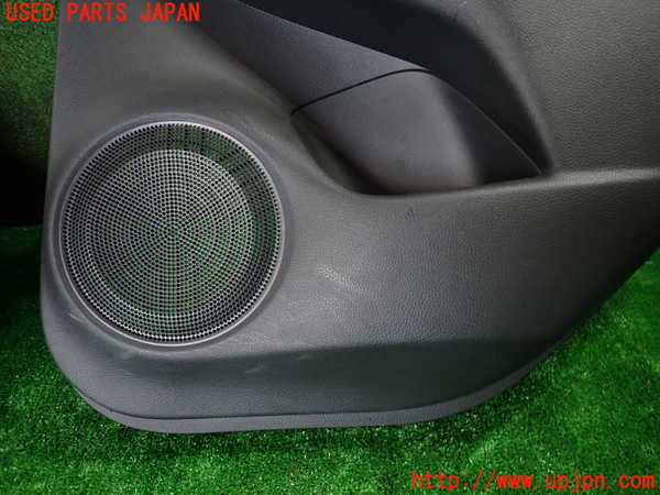 1UPJ-9231741294]フィット(Fit) ハイブリッド(e：HEV)(GR6)右後ドア内張り 中古_3