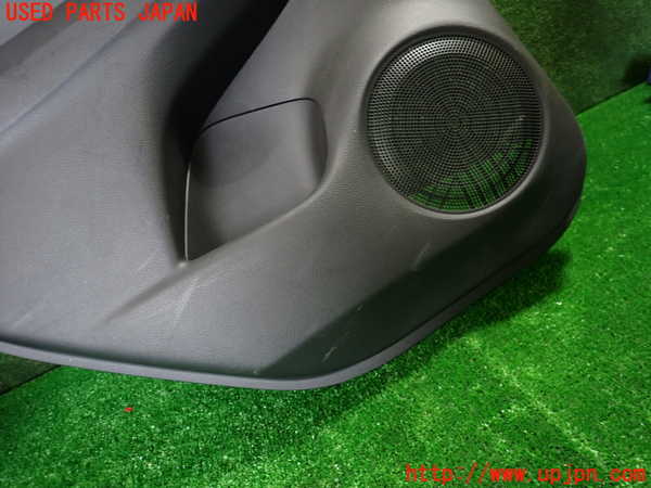 1UPJ-9231741324]フィット(Fit) ハイブリッド(e：HEV)(GR6)左後ドア内張り 中古_3