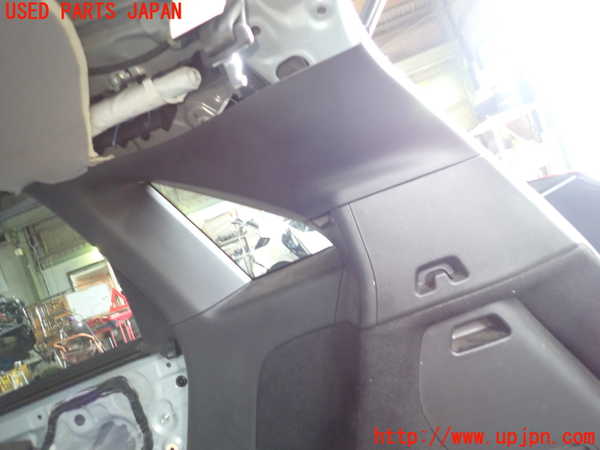 1UPJ-9231747675]フィット(Fit) ハイブリッド(e：HEV)(GR6)右リアピラートリム 中古_2