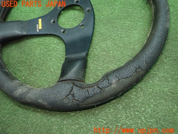 3UPJ=9231750617]フェアレディZ(GCZ32)前期 MOMO モモ CORSE ステアリング 350mm 中古_4