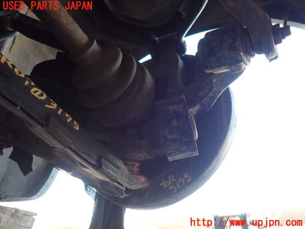 2UPJ-9231754300]フェアレディZ(GCZ32)右リアナックルハブ 中古_2