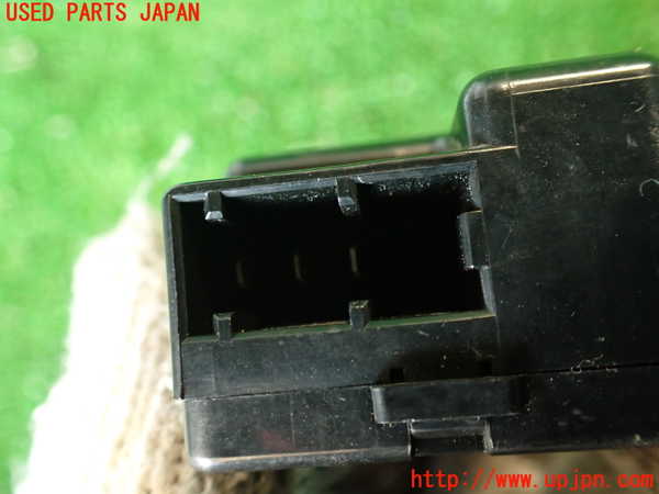 2UPJ-9231756153]フェアレディZ(GCZ32)コンピューター8 中古_3