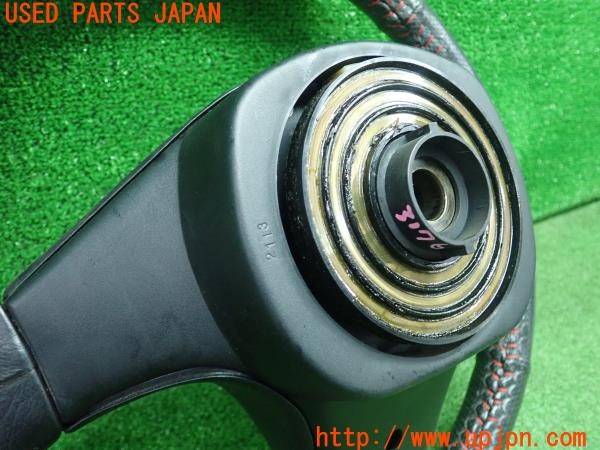 3UPJ=9231760617]フェアレディZ 300ZX 2by2 Tバールーフ(GZ32)純正加工 貼替品 ステアリングホイール Zロゴ 中古_4