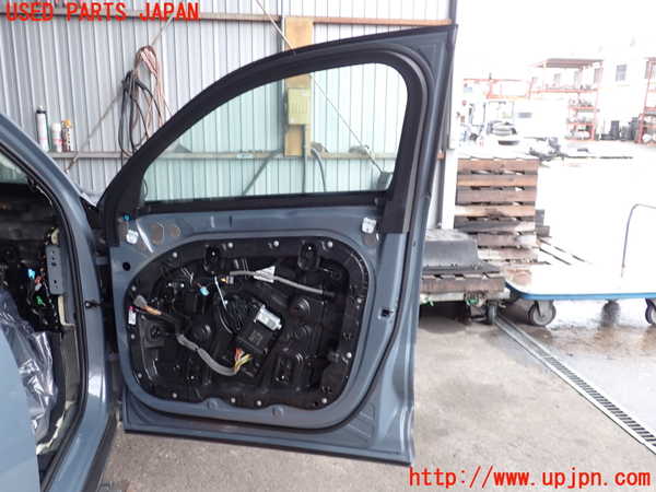 2UPJ-9231771230]ボルボ・XC40(XB420TXCM)右前ドア (43R-00049) 中古_3