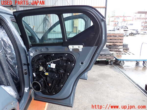 2UPJ-9231771290]ボルボ・XC40(XB420TXCM)右後ドア (43R-00048) 中古_3