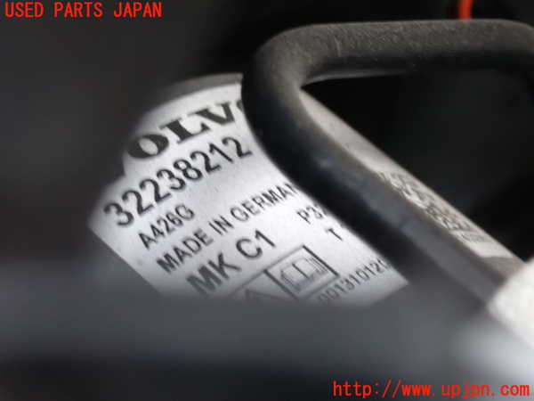 2UPJ-9231774040]ボルボ・XC40(XB420TXCM)ABSアクチュエーター 中古_3