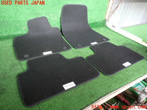 2UPJ-9231777800]ボルボ・XC40(XB420TXCM)フロアマット 中古_4