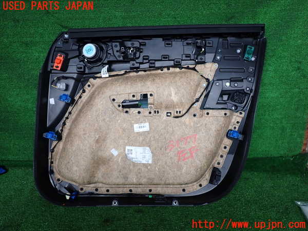 2UPJ-9231771264]ボルボ・XC40(XB420TXCM)左前ドア内張り 中古_3