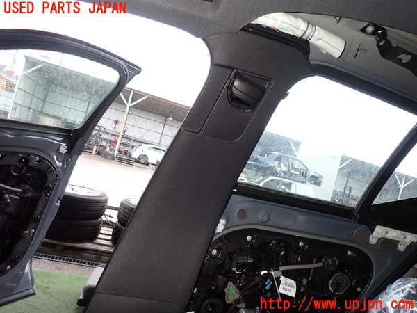 2UPJ-9231777665]ボルボ・XC40(XB420TXCM)右センターピラートリム 中古_2