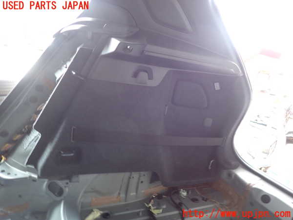 2UPJ-9231777675]ボルボ・XC40(XB420TXCM)右リアピラートリム 中古_3