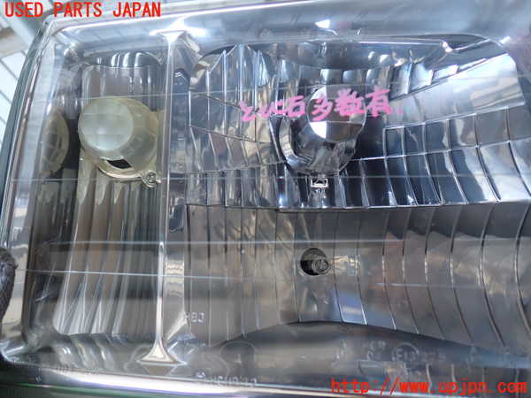 2UPJ-9231781130]ランクル100系(UZJ100W)右ヘッドライト ハロゲン 中古_2