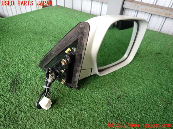 2UPJ-9231781210]ランクル100系(UZJ100W)右ドアミラー 中古_4
