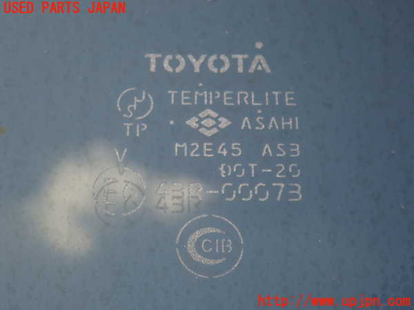 2UPJ-9231781382]ランクル100系(UZJ100W)左クォーターガラス (43R-00073) 中古_3