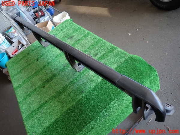 2UPJ-9231781390]ランクル100系(UZJ100W)右サイドステップ 中古_3