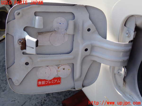 2UPJ-9231781690]ランクル100系(UZJ100W)フューエルリッド 中古_2