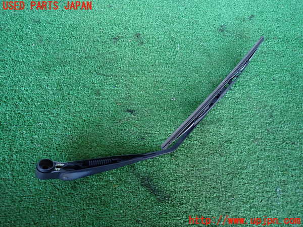 2UPJ-9231781661]ランクル100系(UZJ100W)リアワイパーアーム1 中古_2