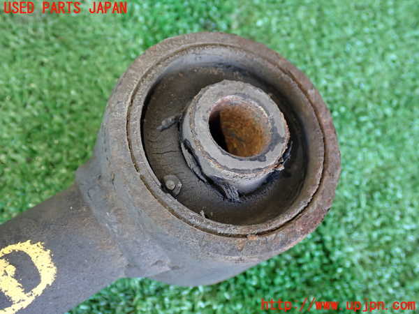 2UPJ-9231785146]ランクル100系(UZJ100W)右リアアッパーアーム1 中古_3