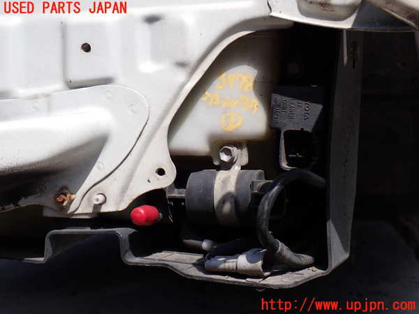 2UPJ-9231786791]ランクル100系(UZJ100W)ウォッシャータンク1 中古_2
