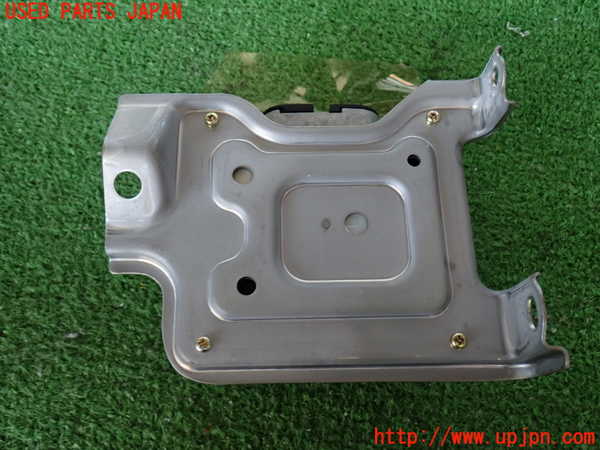 2UPJ-9231786145]ランクル100系(UZJ100W)エアバッグコンピューター 中古_3