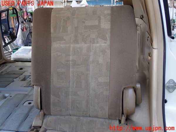 2UPJ-9231787175]ランクル100系(UZJ100W)左2列目シート 中古_3