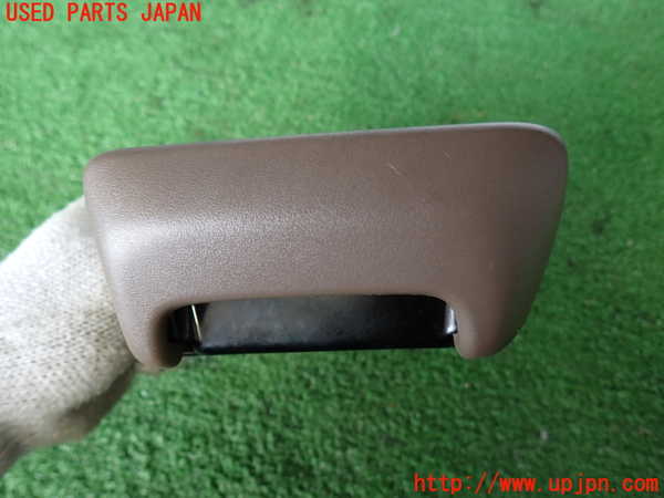 2UPJ-9231787821]ランクル100系(UZJ100W)灰皿1 中古_2