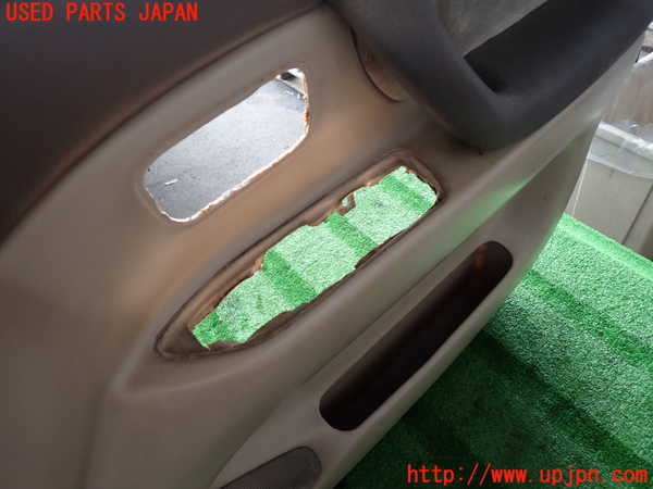 2UPJ-9231781234]ランクル100系(UZJ100W)右前ドア内張り 中古_3