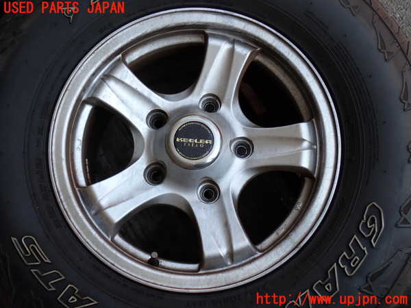 2UPJ-9231789030]ランクル100系(UZJ100W)タイヤ　ホイール　4本セット 275/70R16 中古_2