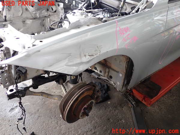 2UPJ-9231791082]BMW 320i(8A20)左前フェンダー 中古 (F30)_2
