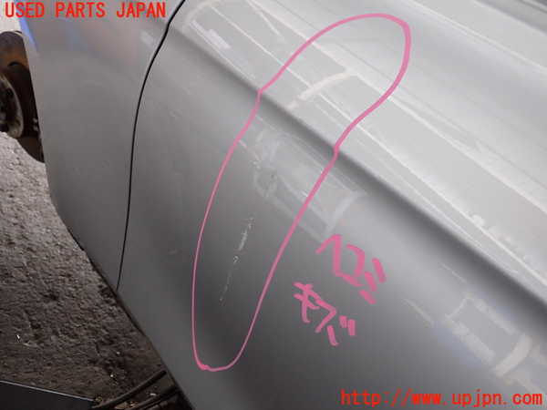 2UPJ-9231791260]BMW 320i(8A20)左前ドア (43R-001735) 中古 (F30)_4