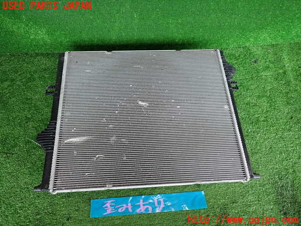 2UPJ-9231792322]BMW 320i(8A20)ラジエーター2 中古 (F30)_2